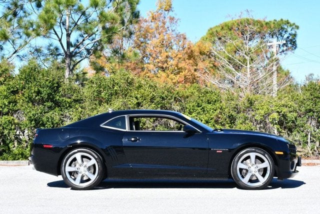 2010 Chevrolet Camaro 2 Door Coupe 2SS W/RS Package & 3K Miles