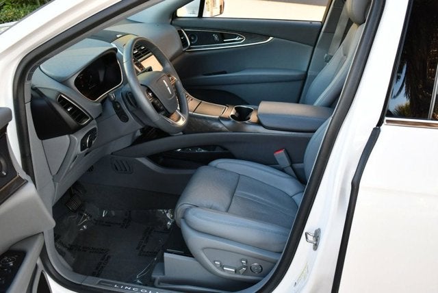 2019 Lincoln Nautilus Reserve FWD SUV W/Technology Package