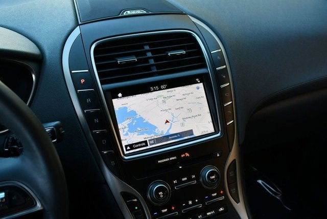 2019 Lincoln Nautilus Reserve FWD SUV W/Technology Package