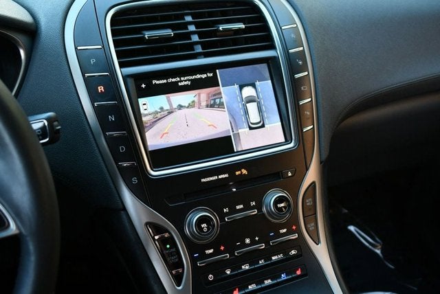 2019 Lincoln Nautilus Reserve FWD SUV W/Technology Package