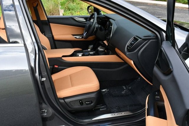 2025 Lexus NX 250 NX 250 FWD 4 Door SUV W/Blind Spot and Smartphone Integration