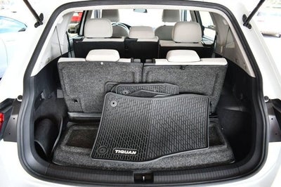 2018 Volkswagen Tiguan 2.0T S FWD 4 Door SUV W/Rear View Camera