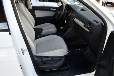 2018 Volkswagen Tiguan 2.0T S FWD 4 Door SUV W/Rear View Camera