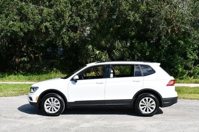 2018 Volkswagen Tiguan 2.0T S FWD 4 Door SUV W/Rear View Camera