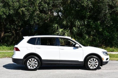 2018 Volkswagen Tiguan 2.0T S FWD 4 Door SUV W/Rear View Camera