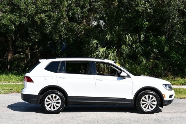 2018 Volkswagen Tiguan 2.0T S FWD 4 Door SUV W/Rear View Camera