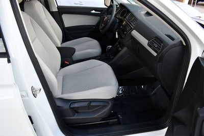 2018 Volkswagen Tiguan 2.0T S FWD 4 Door SUV W/Rear View Camera