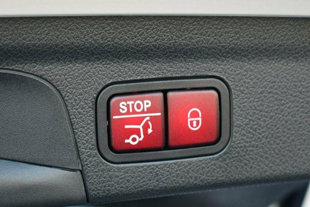 2024 Mercedes-Benz GLE 450 GLE 450 4MATIC® SUV W/Exclusive Trim & Winter Packages