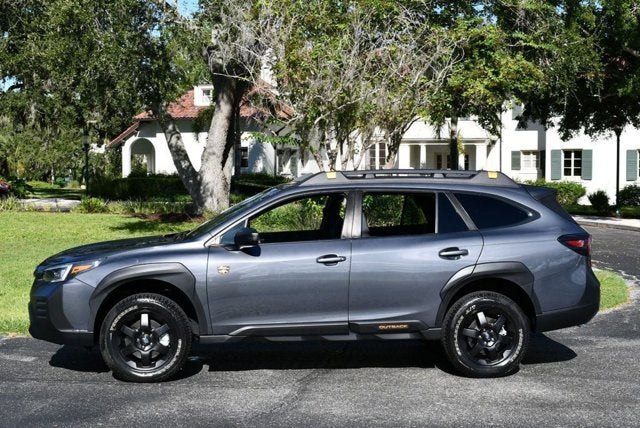 2023 Subaru Outback Wilderness CVT AWD Wagon W/Eyesight Pre-Collision Braking and Navigation
