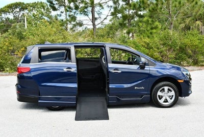 2019 Honda Odyssey EX Braun XI-R Mobility Conversion Van