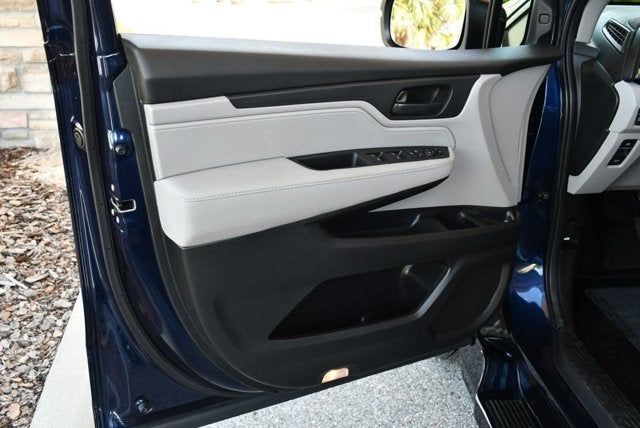 2019 Honda Odyssey EX Braun XI-R Mobility Conversion Van