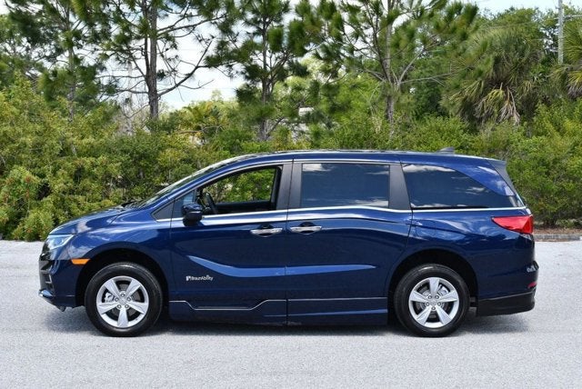 2019 Honda Odyssey EX Braun XI-R Mobility Conversion Van