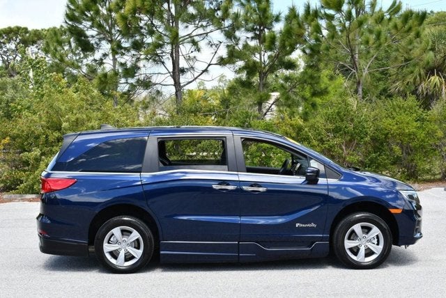 2019 Honda Odyssey EX Braun XI-R Mobility Conversion Van