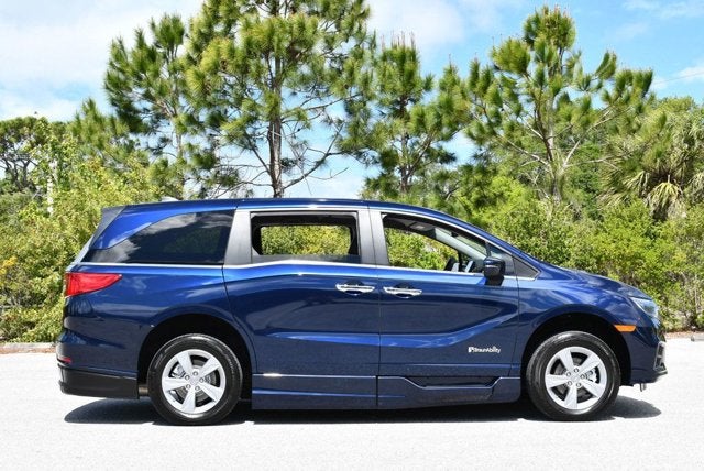2019 Honda Odyssey EX Braun XI-R Mobility Conversion Van