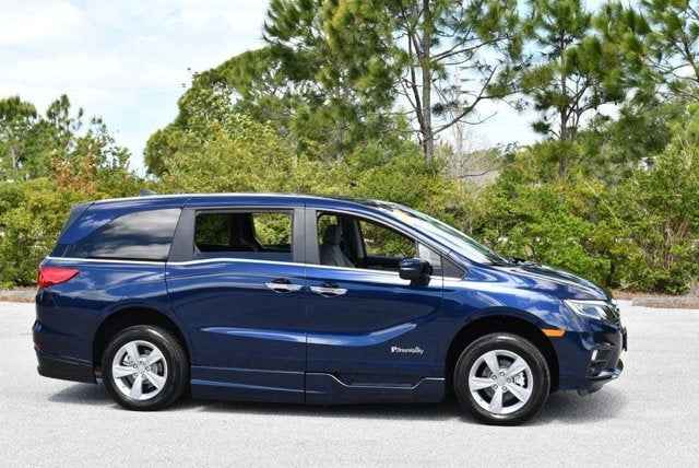 2019 Honda Odyssey EX Braun XI-R Mobility Conversion Van