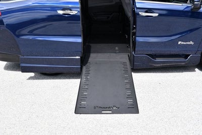 2019 Honda Odyssey EX Braun XI-R Mobility Conversion Van