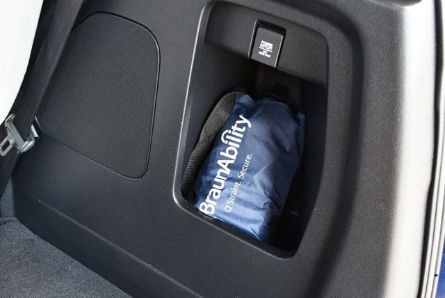 2019 Honda Odyssey EX Braun XI-R Mobility Conversion Van
