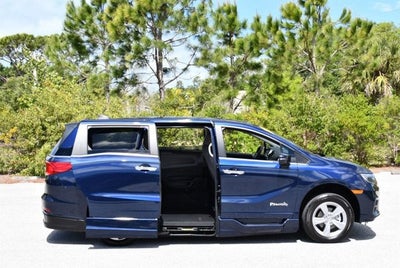 2019 Honda Odyssey EX Braun XI-R Mobility Conversion Van