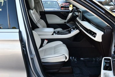 2023 Lincoln Aviator Black Label AWD SUV W/Equipment Group 800A