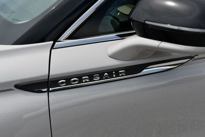 2023 Lincoln Corsair Standard FWD W/Equipment Group 101A & Navigation