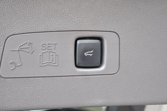 2023 Lincoln Corsair Standard FWD W/Equipment Group 101A & Navigation