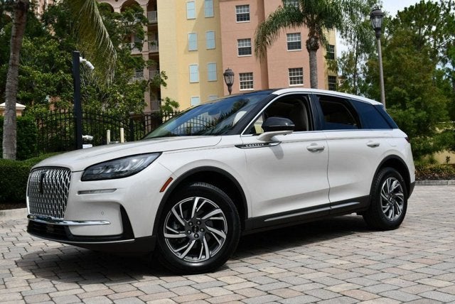 2023 Lincoln Corsair Standard FWD W/Equipment Group 101A & Navigation