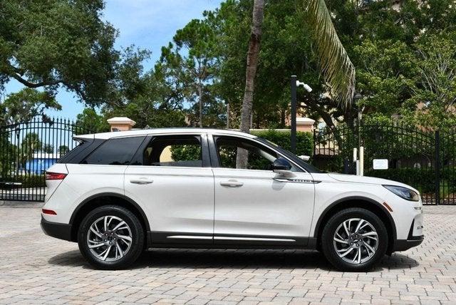 2023 Lincoln Corsair Standard FWD W/Equipment Group 101A & Navigation