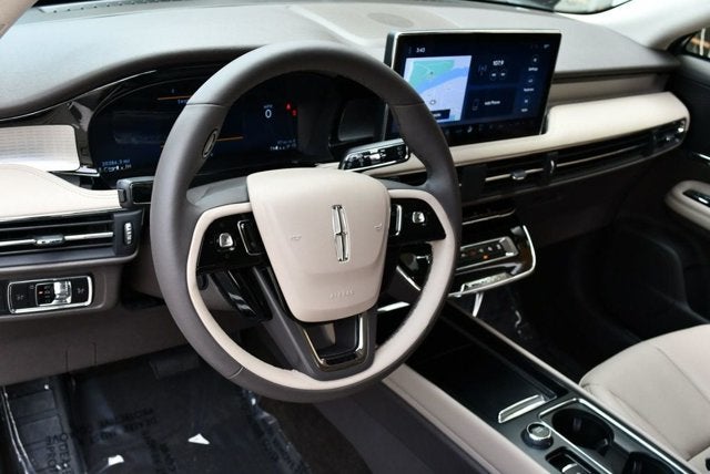 2023 Lincoln Corsair Standard FWD W/Equipment Group 101A & Navigation
