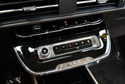 2023 Lincoln Corsair Standard FWD W/Equipment Group 101A & Navigation