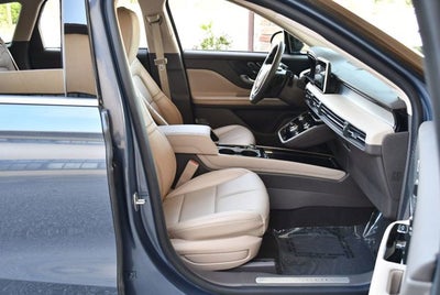 2022 Lincoln Corsair Standard AWD SUV W/Equipment Group 101A & Navigation