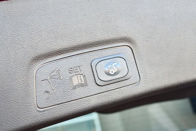 2017 Lincoln MKC Select FWD SUV W/Select Plus Package