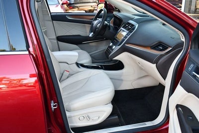 2017 Lincoln MKC Select FWD SUV W/Select Plus Package