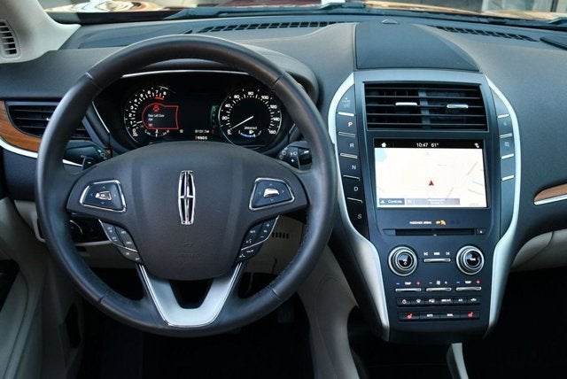 2017 Lincoln MKC Select FWD SUV W/Select Plus Package