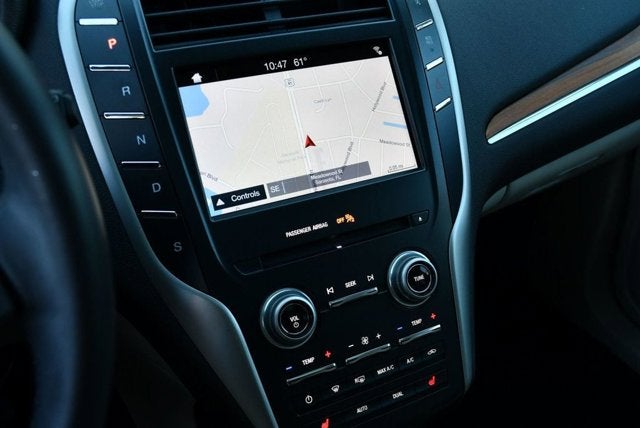 2017 Lincoln MKC Select FWD SUV W/Select Plus Package