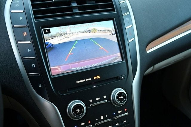 2017 Lincoln MKC Select FWD SUV W/Select Plus Package