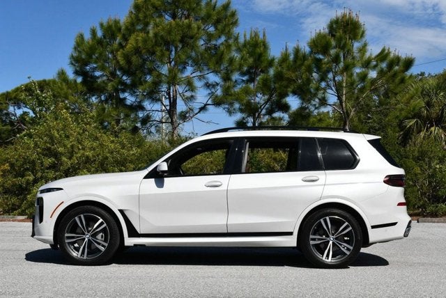 2024 BMW X7 xDrive40i Sports Activity Vehicle W/M Sport & Premium Packages