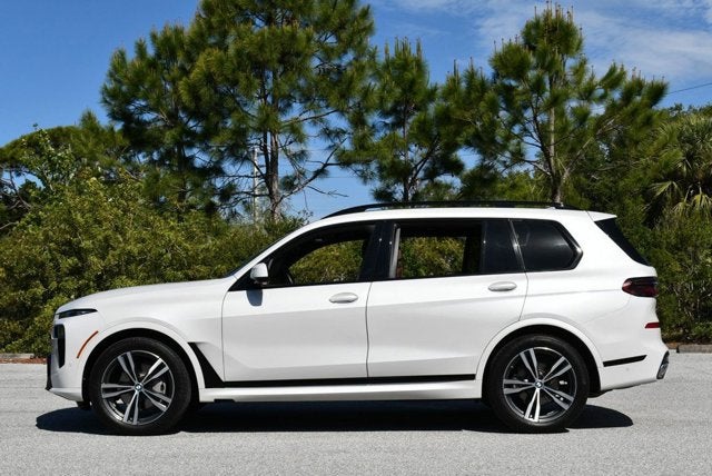 2024 BMW X7 xDrive40i Sports Activity Vehicle W/M Sport & Premium Packages