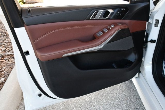 2024 BMW X7 xDrive40i Sports Activity Vehicle W/M Sport & Premium Packages