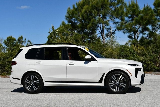 2024 BMW X7 xDrive40i Sports Activity Vehicle W/M Sport & Premium Packages