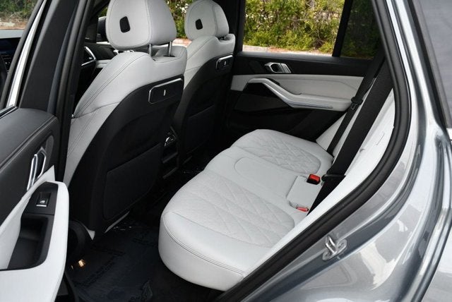 2025 BMW X5 xDrive40i Sports Activity Vehicle W/Premium Package