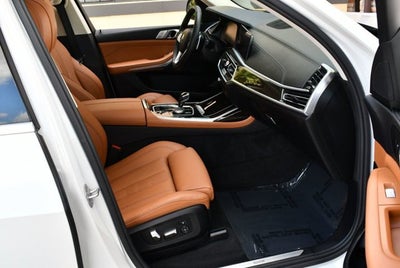 2021 BMW X7 xDrive40i Sports Activity Vehicle W/Premium Package 2