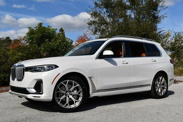 2021 BMW X7 xDrive40i Sports Activity Vehicle W/Premium Package 2