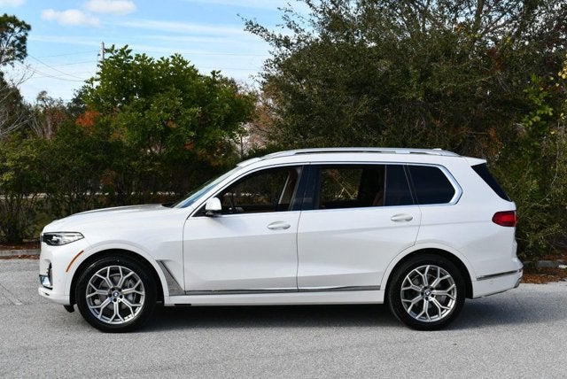 2021 BMW X7 xDrive40i Sports Activity Vehicle W/Premium Package 2