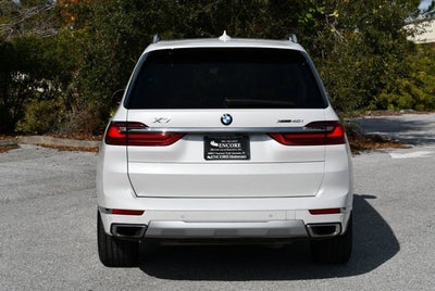 2021 BMW X7 xDrive40i Sports Activity Vehicle W/Premium Package 2