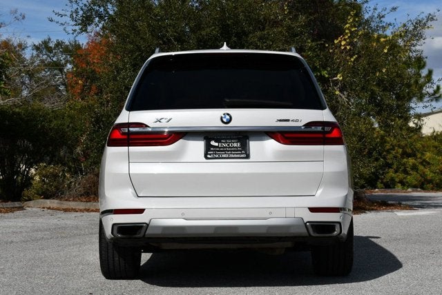 2021 BMW X7 xDrive40i Sports Activity Vehicle W/Premium Package 2