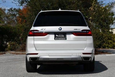 2021 BMW X7 xDrive40i Sports Activity Vehicle W/Premium Package 2