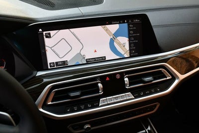 2021 BMW X7 xDrive40i Sports Activity Vehicle W/Premium Package 2