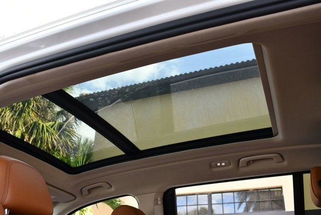 2021 BMW X7 xDrive40i Sports Activity Vehicle W/Premium Package 2