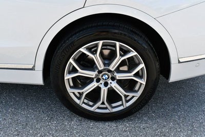 2021 BMW X7 xDrive40i Sports Activity Vehicle W/Premium Package 2