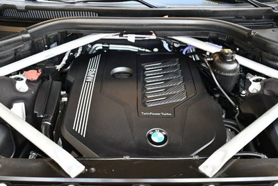 2021 BMW X7 xDrive40i Sports Activity Vehicle W/Premium Package 2